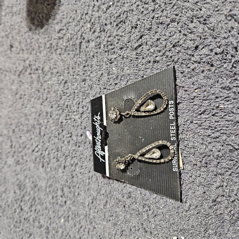 Afterthoughts earings